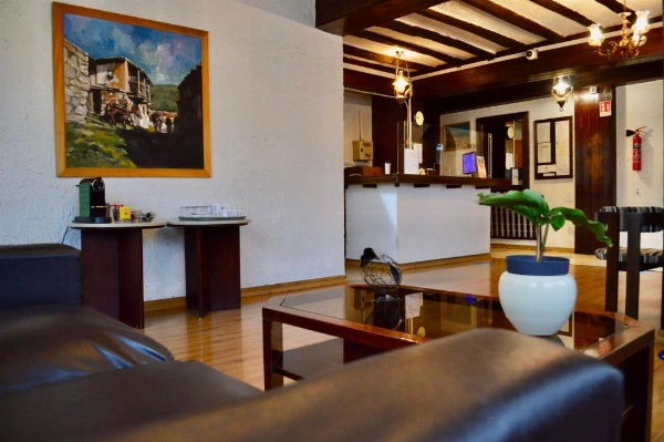 Lordos Hotel Apartments Nicosia image 9